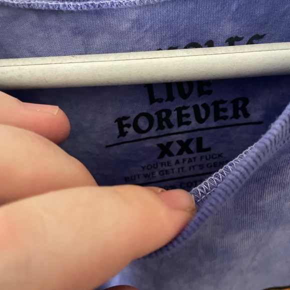 Please don’t feed the whores drugs - Picture 1 of 2